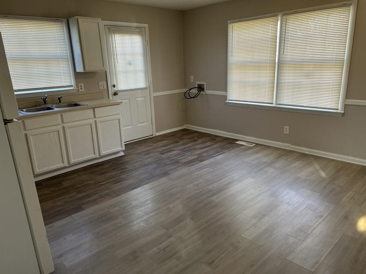 3825 Queen Ann Cir #1 - Photo 4 of 12