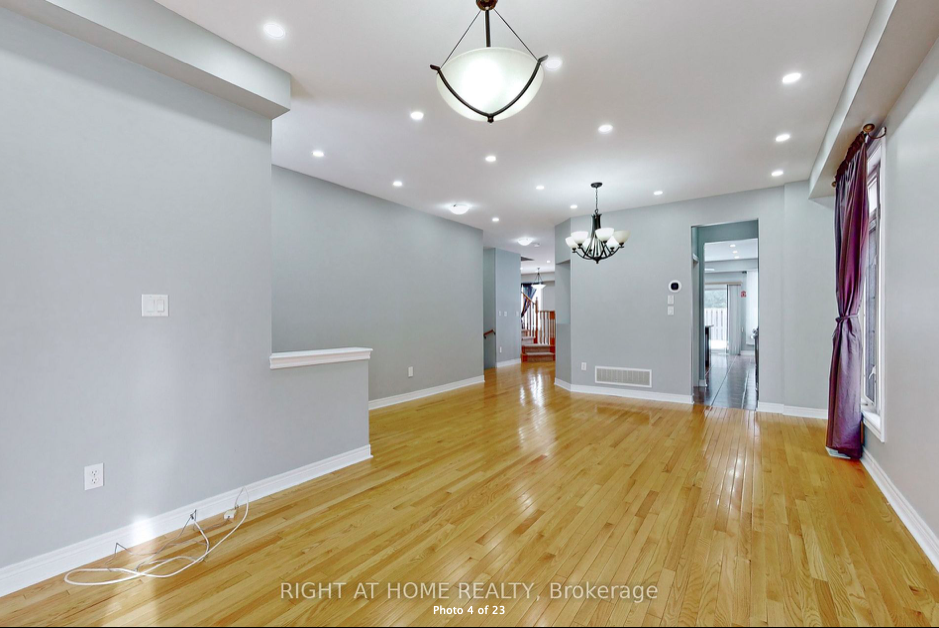 21 Maybreeze Road - Photo 3 of 24