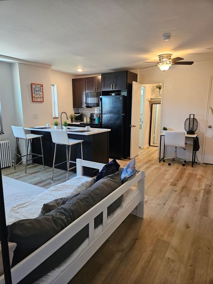 Hillside Apartments - Photo 5 of 31