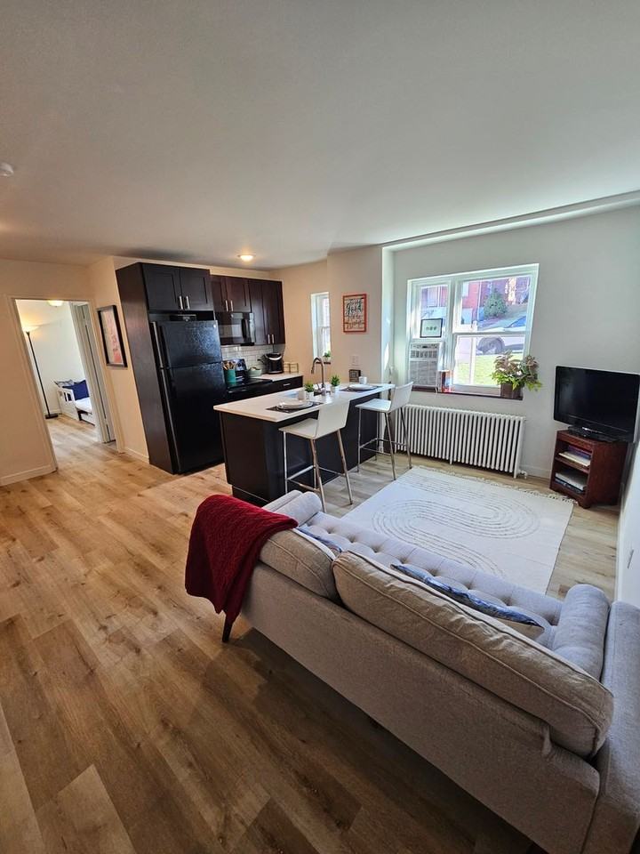 Hillside Apartments - Photo 6 of 31