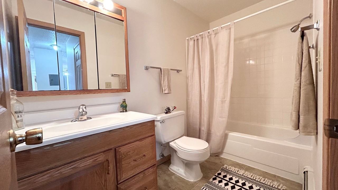 Northwood Commons - Photo 7 of 24