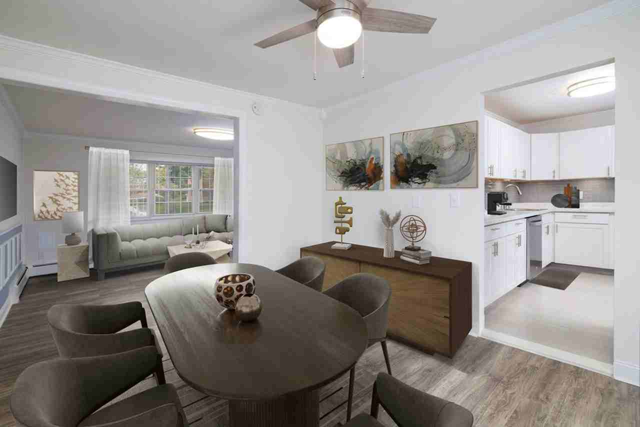 Briarwood House Apartments - Photo 5 of 11