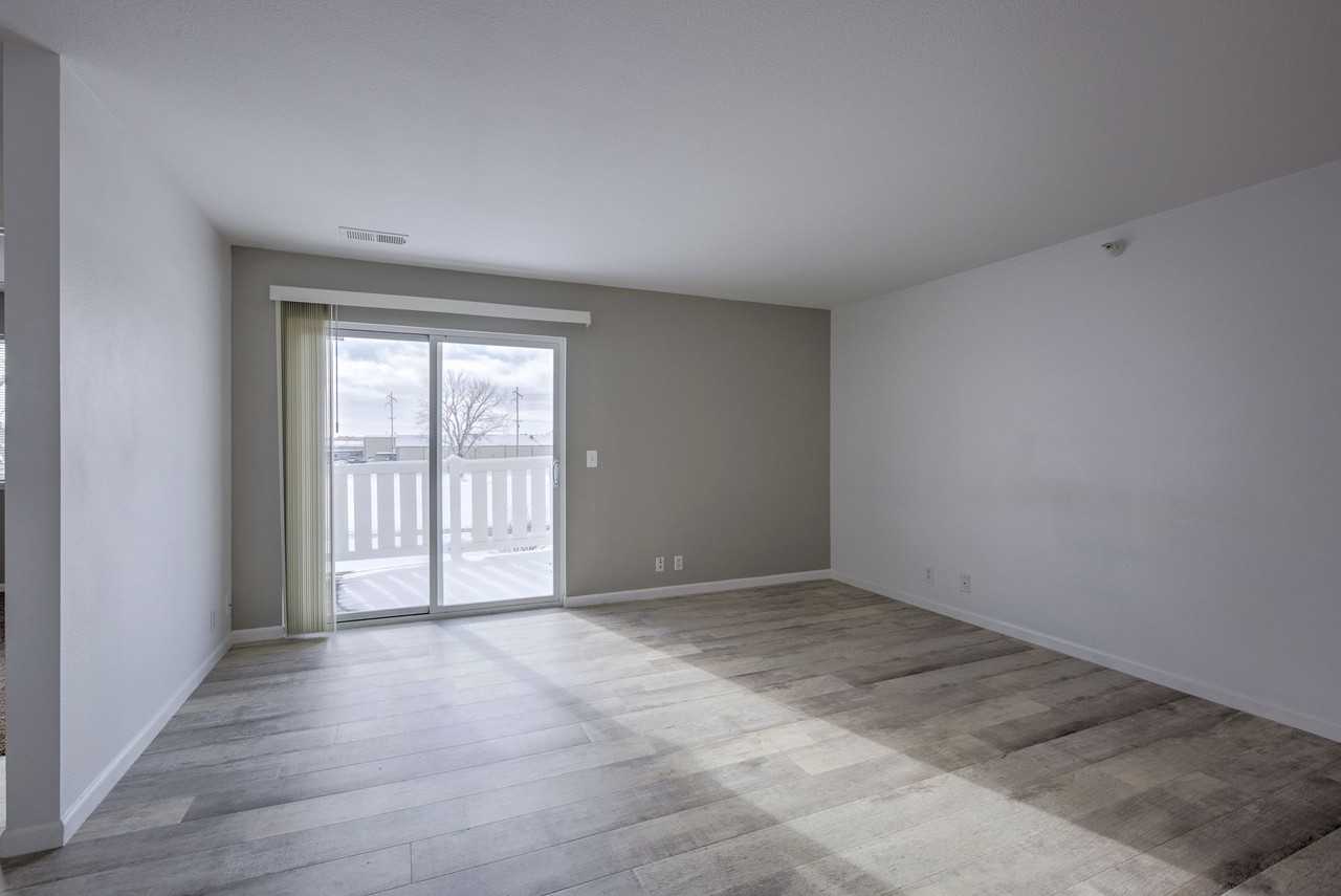 Villas At The Pines - Photo 2 of 29