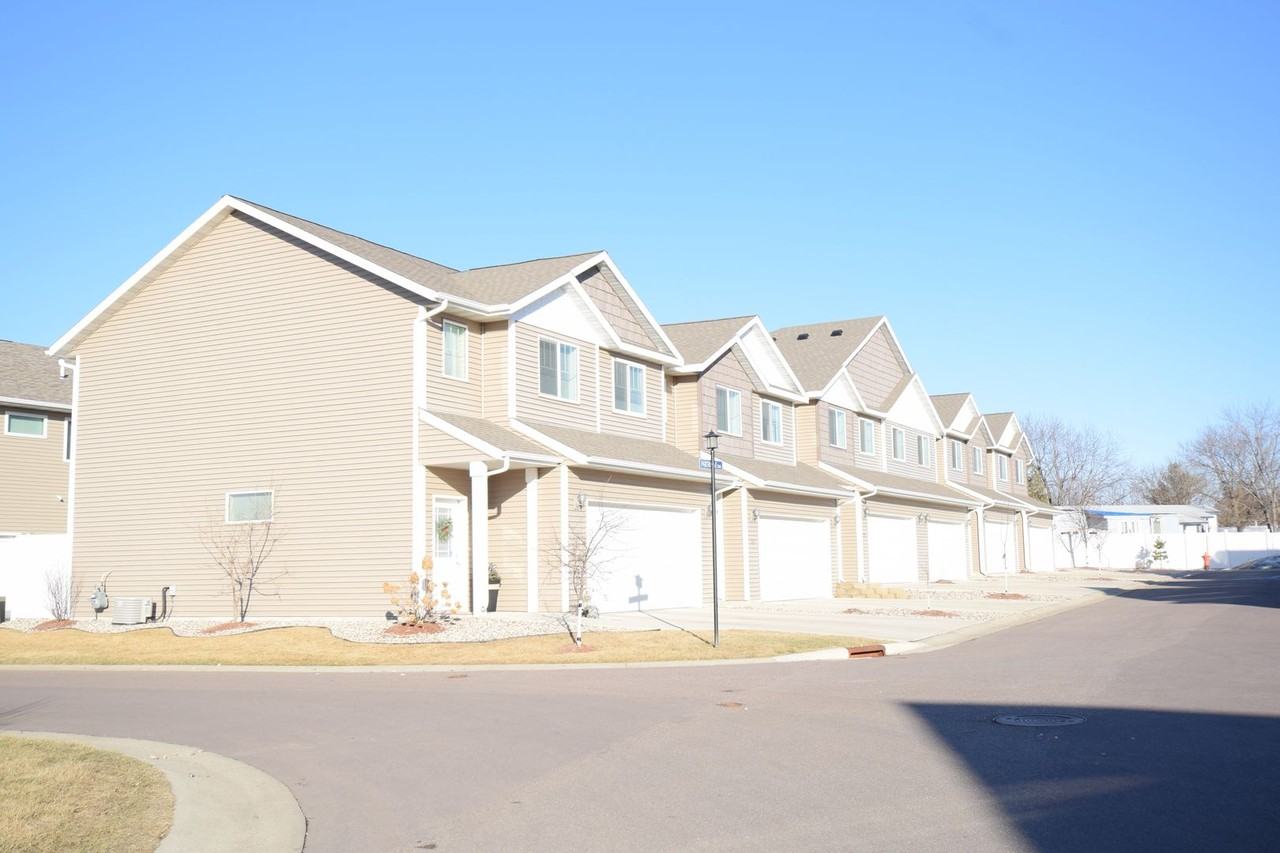 Indigo Crossing - Photo 2 of 25