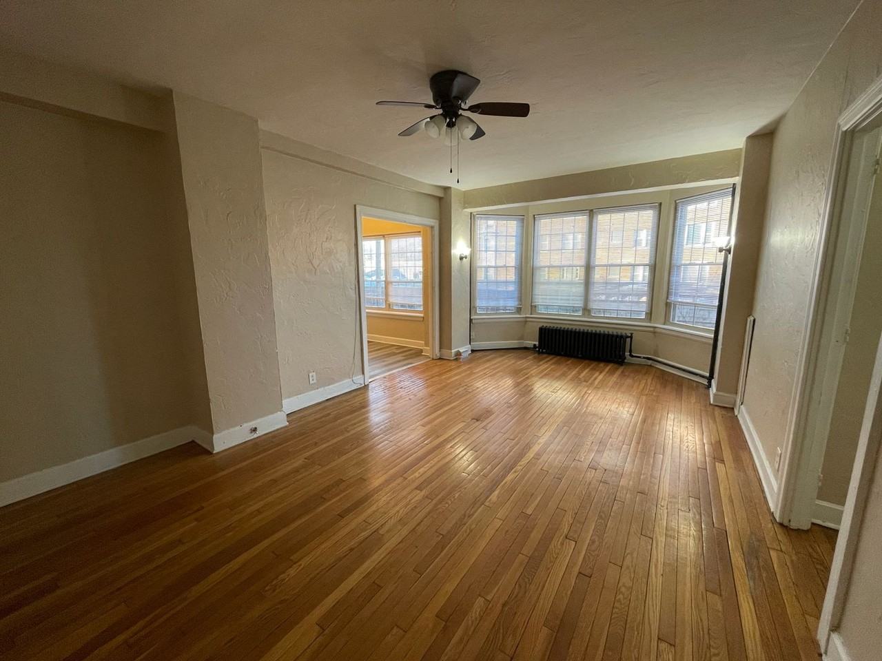 Llanhurst Apartments - Photo 2 of 9
