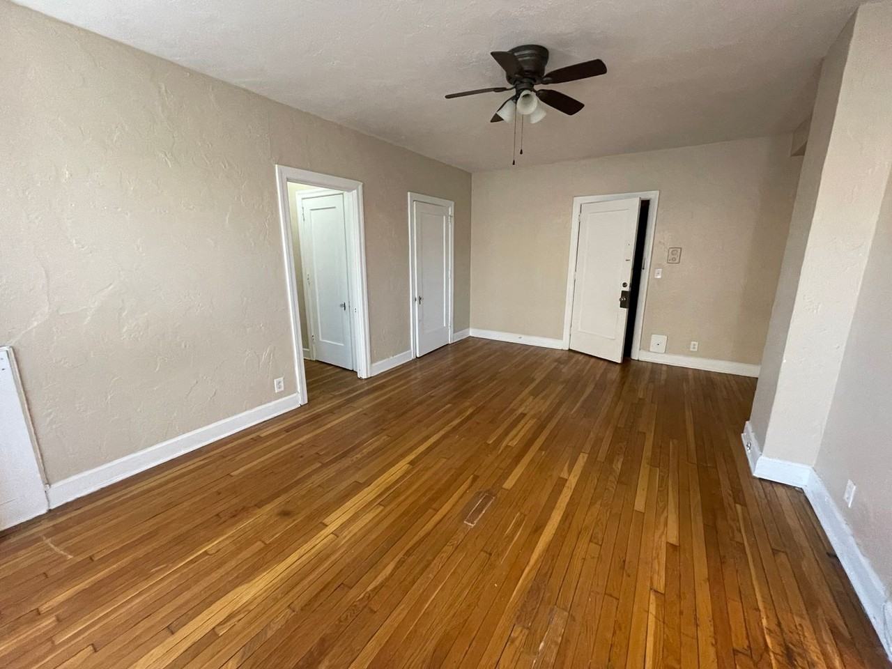 Llanhurst Apartments - Photo 7 of 9