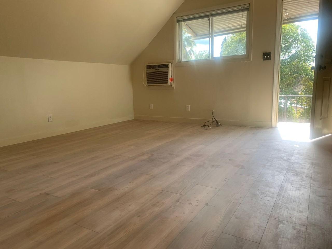 732 Chestnut Street - Photo 7 of 47