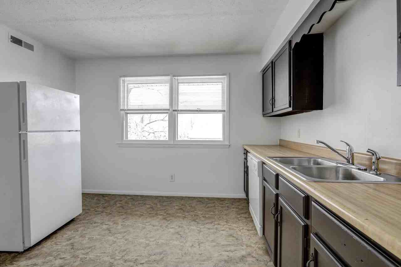 Holiday Park - Photo 4 of 14