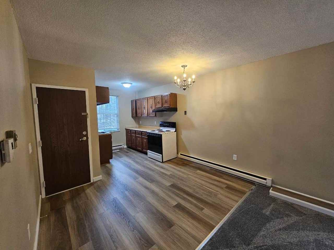 31 Clinton Street - Photo 2 of 11