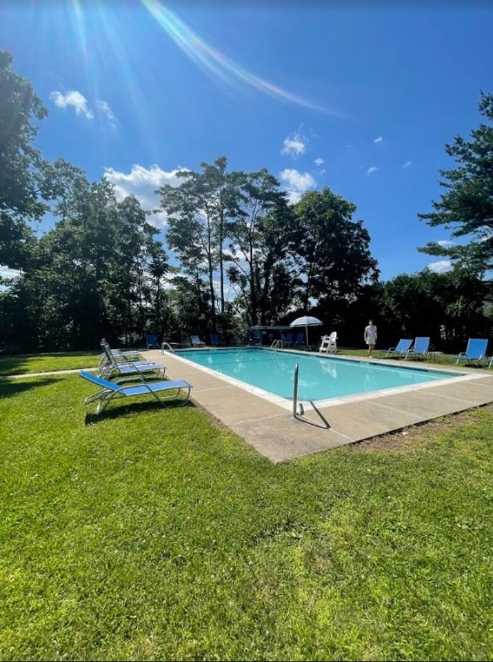 405 Franklin - Photo 4 of 4