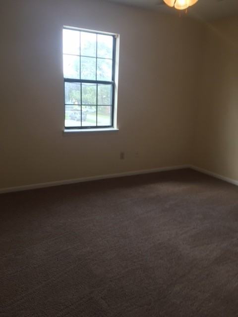 1602 Victory St - Photo 2 of 7