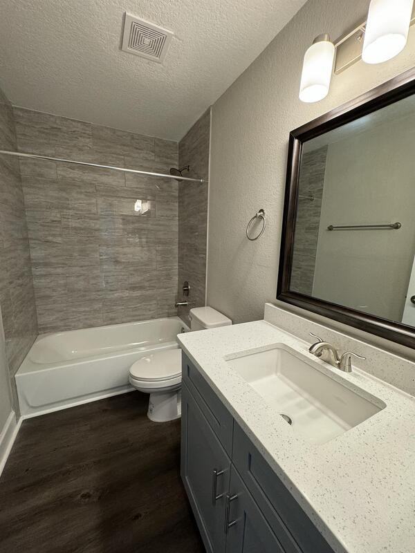 2536 Woodgate Blvd #103 - Photo 7 of 20