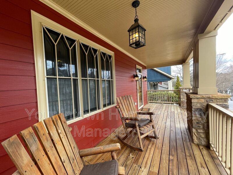 1365 Benteen Park Dr Se - Photo 2 of 36