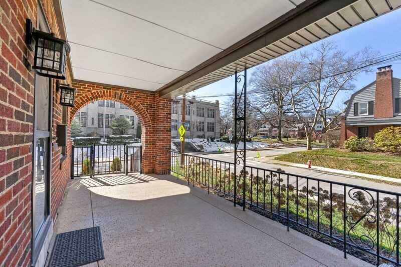 431 Bucknell St - Photo 3 of 23