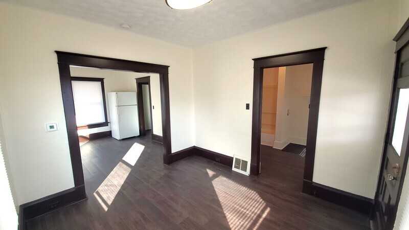 1620 M St Sw - Photo 4 of 32