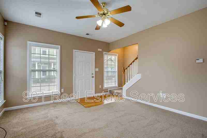 629 Peyton Cir - Photo 2 of 21