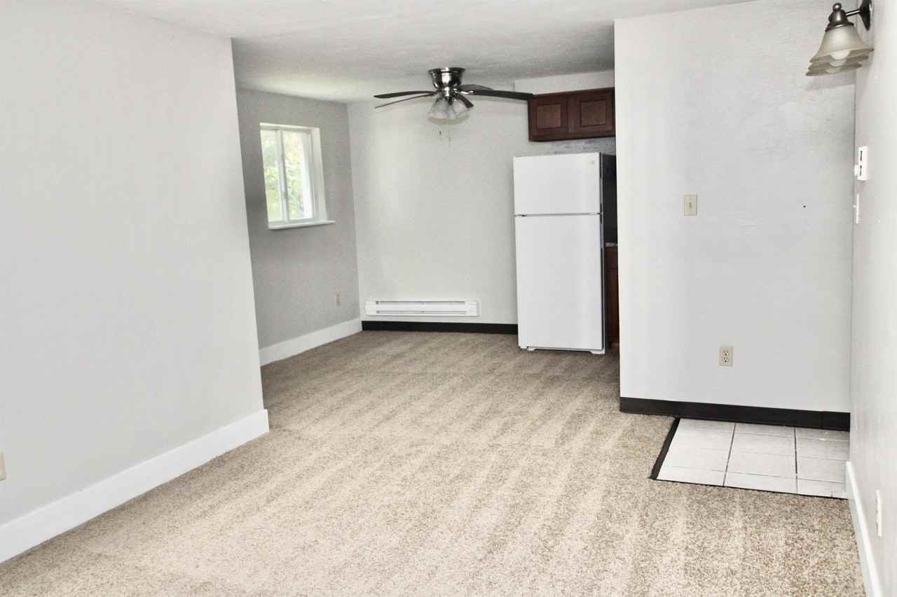 OAK MANOR 052 Apartments 157 Twin Oak Dr, Pittsburgh, PA 15235