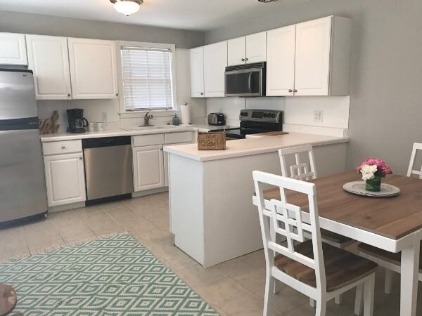 3703 Woodmont Boulevard - Photo 2 of 18