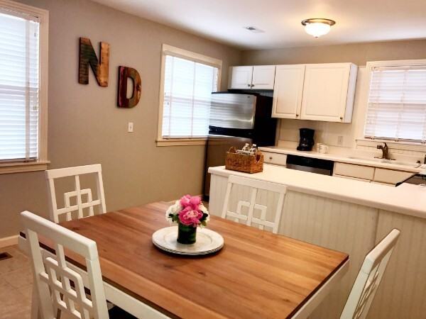 3703 Woodmont Boulevard - Photo 3 of 18