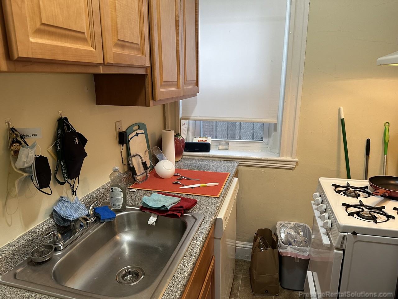 Woodstock Ave. & Kelton St #3 - Photo 5 of 13