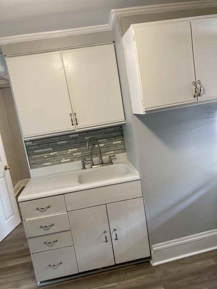 117 N 60th St #1 - Photo 4 of 8