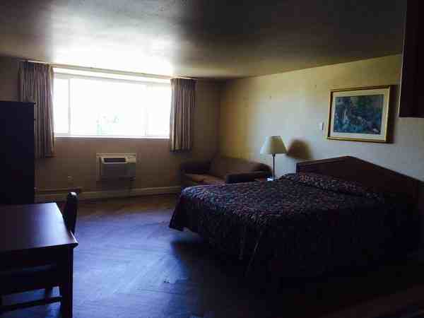 4540 N El Dorado St - Photo 2 of 3