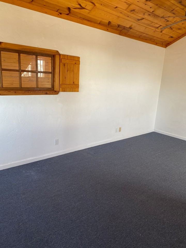 6535 El Nido Ln - Photo 5 of 27