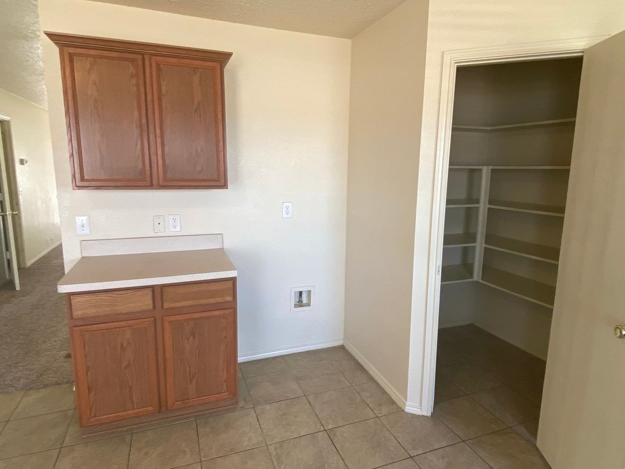 4505 Merlot Dr - Photo 5 of 16