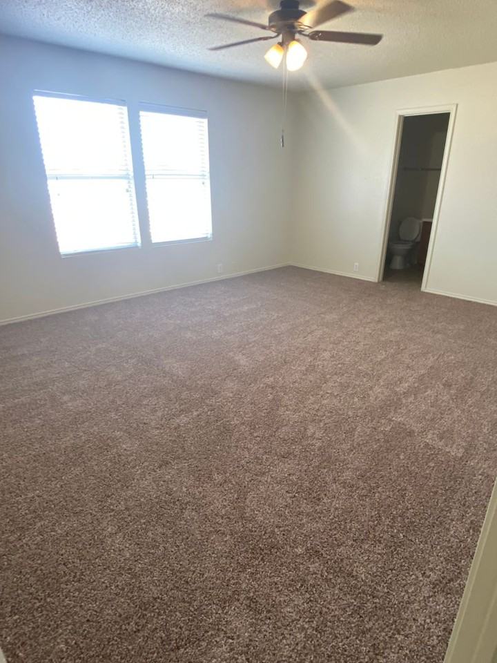 4505 Merlot Dr - Photo 7 of 16