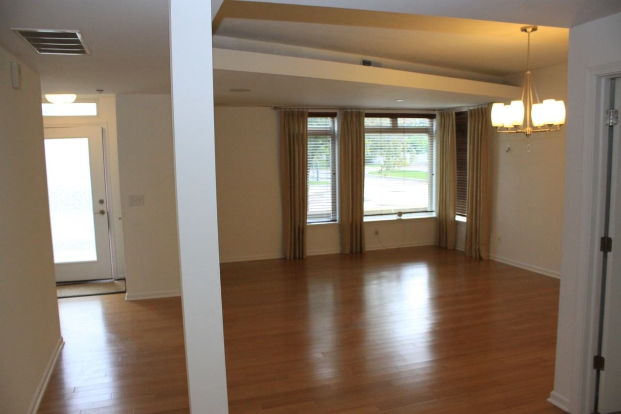 7405 Battery Park Blvd - Photo 5 of 50