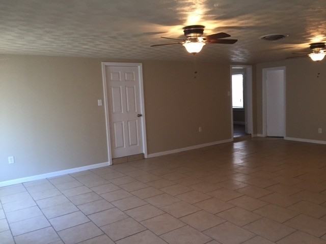 2319 28th St - Photo 7 of 20