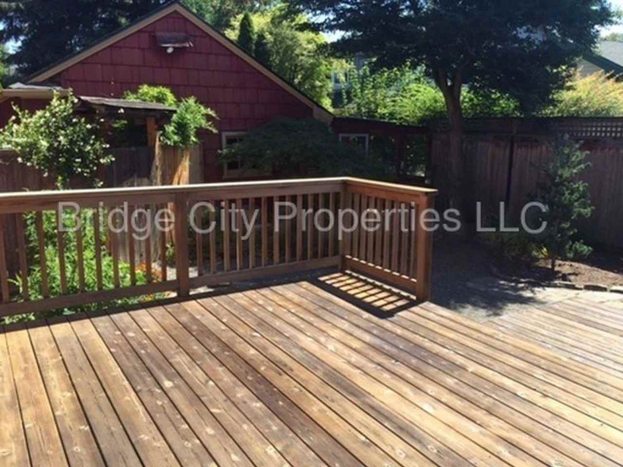 944 Ne Hazelfern Pl - Photo 2 of 40