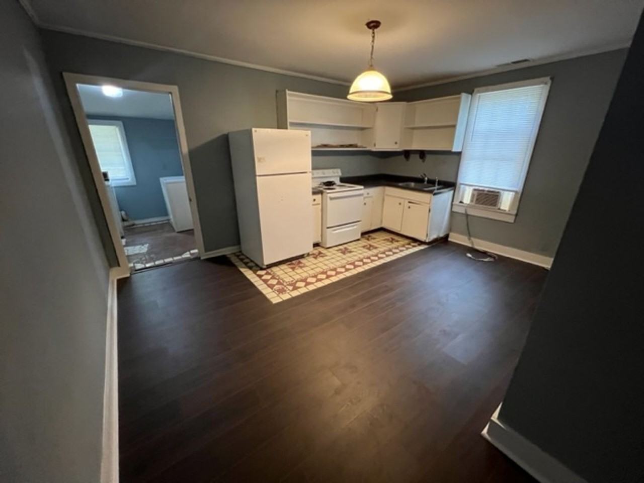 565 Nantahala Ave - Photo 4 of 9