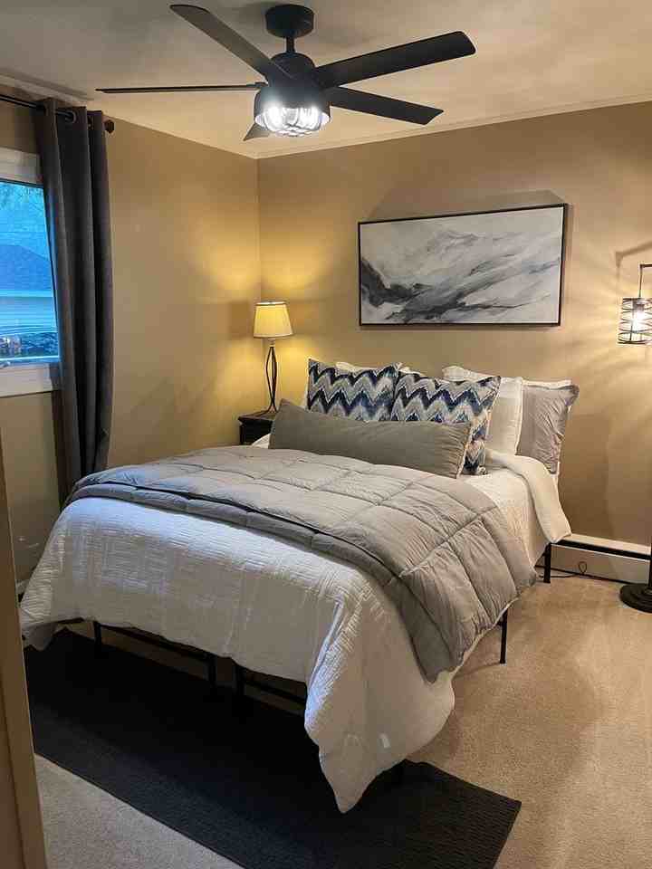 702 N 21st St - Photo 3 of 9