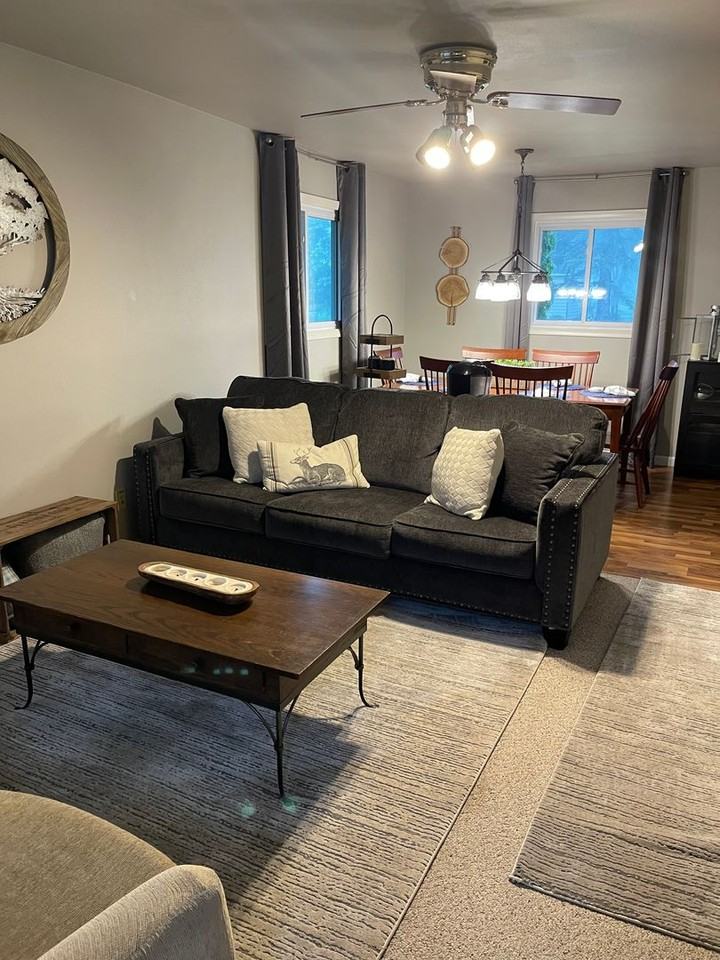 702 N 21st St - Photo 7 of 9