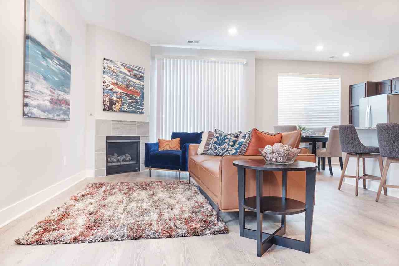 16727 Buckley Dr - Photo 3 of 24