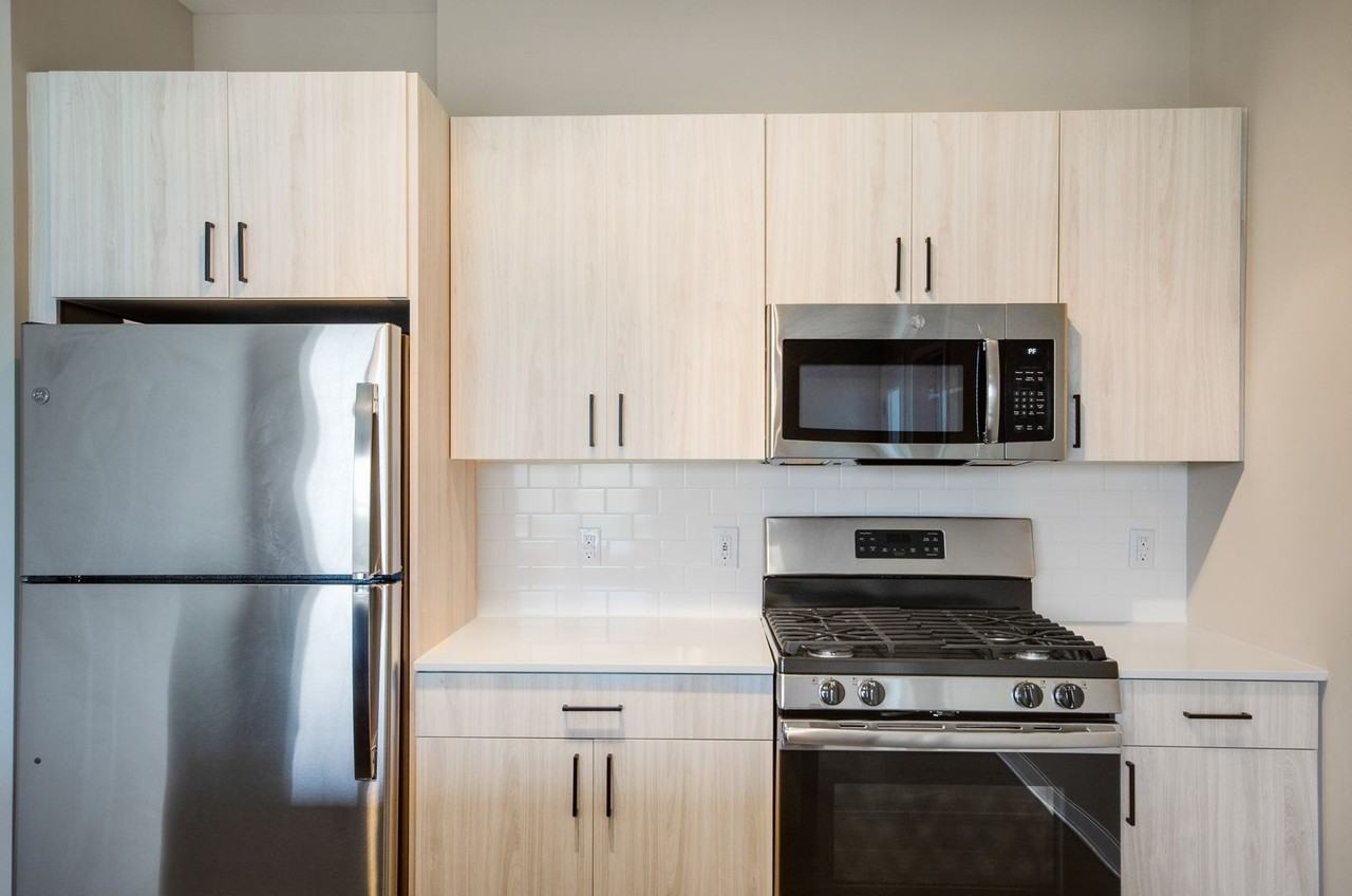 2100 Haddonfield Rd #9102 - Photo 5 of 8