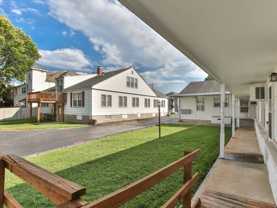 1009 E Walnut St - Photo 1 of 1