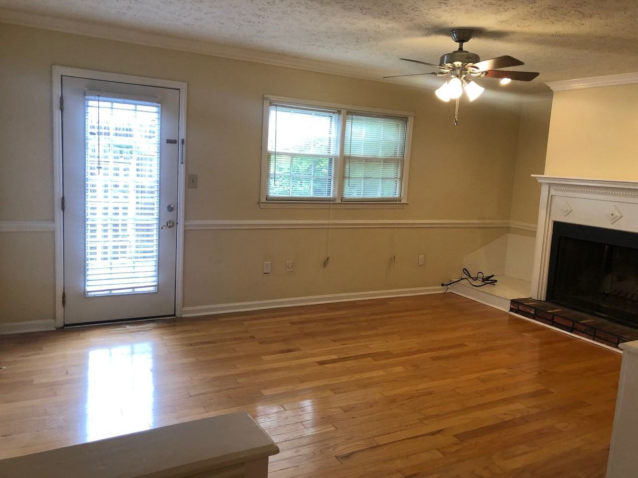 1905 S Milledge Ave #16 - Photo 5 of 12