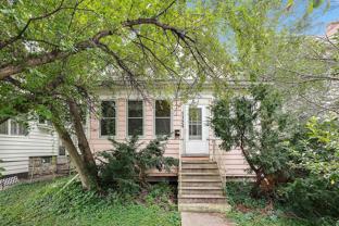 1724 Como Ave Se - Photo 1 of 1