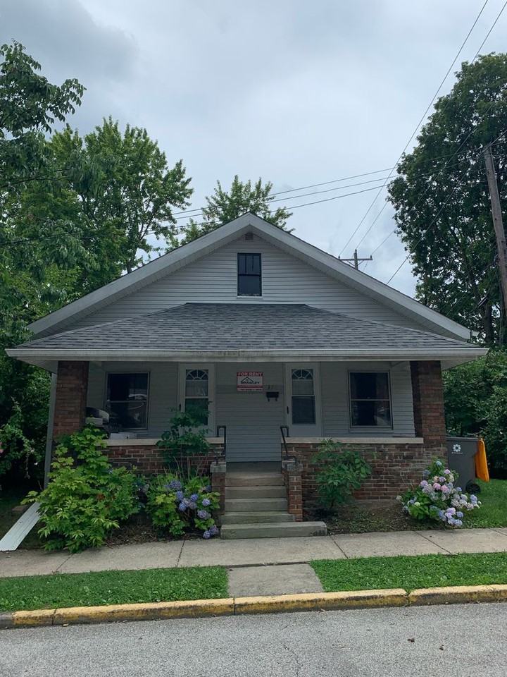 316 E 8th St - Photo 2 of 17