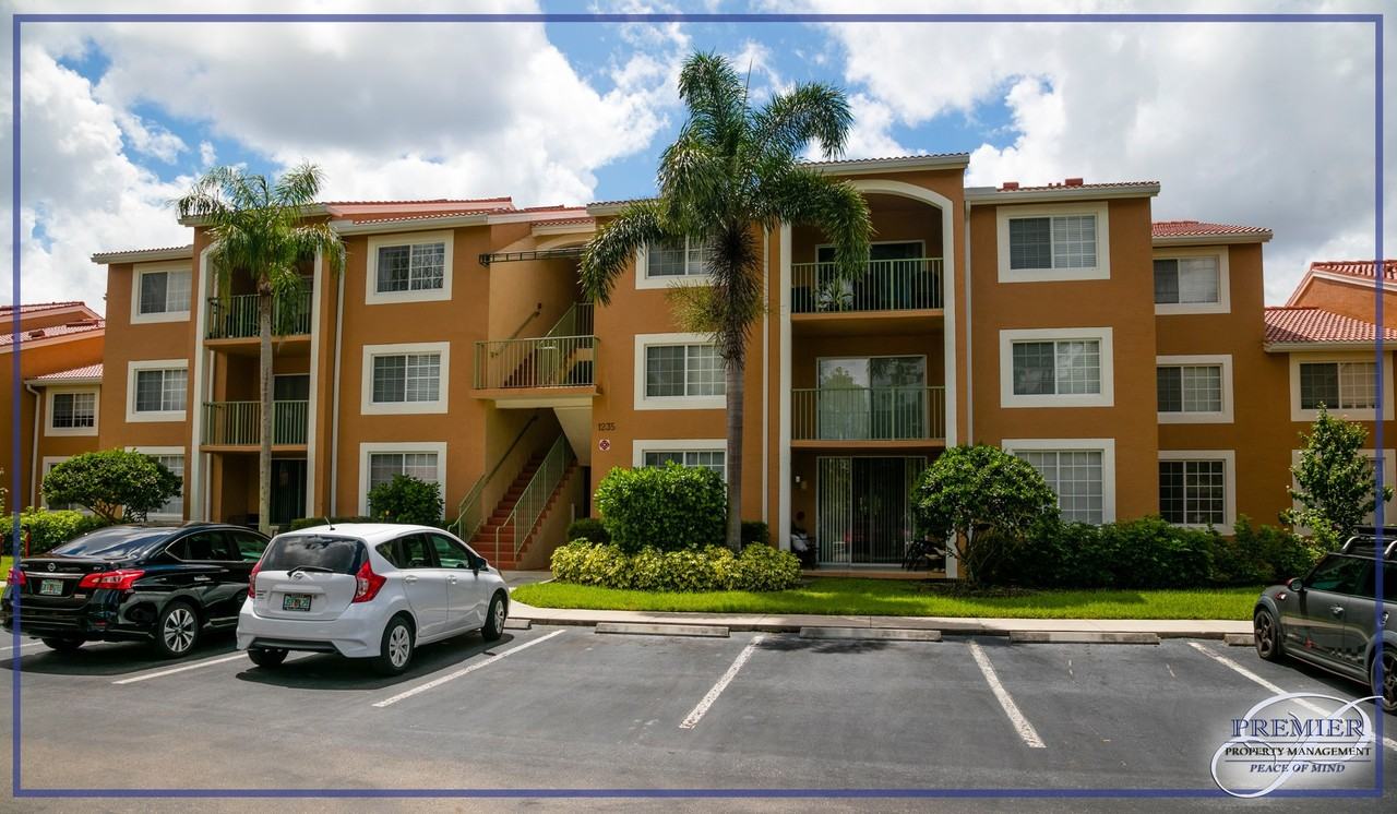 1235 Wildwood Lakes Blvd #104 - Photo 4 of 35