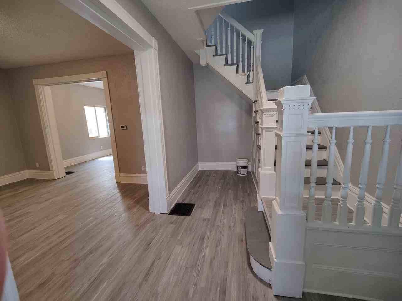 708 E 14th Ave - Photo 2 of 27