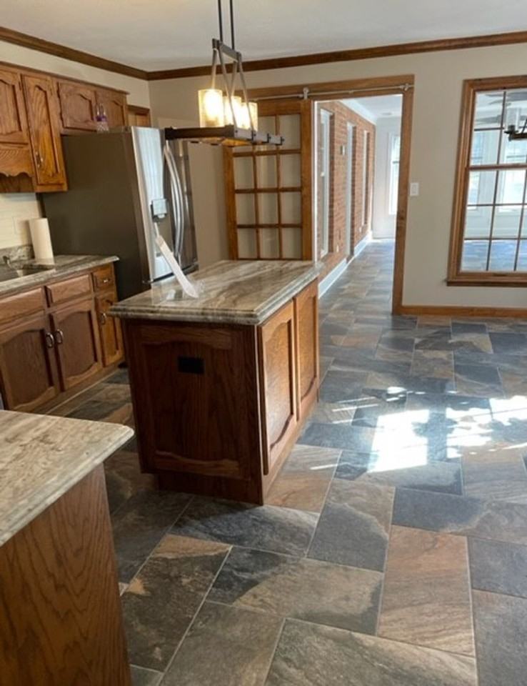 839 Sandy Creek Rd - Photo 5 of 24