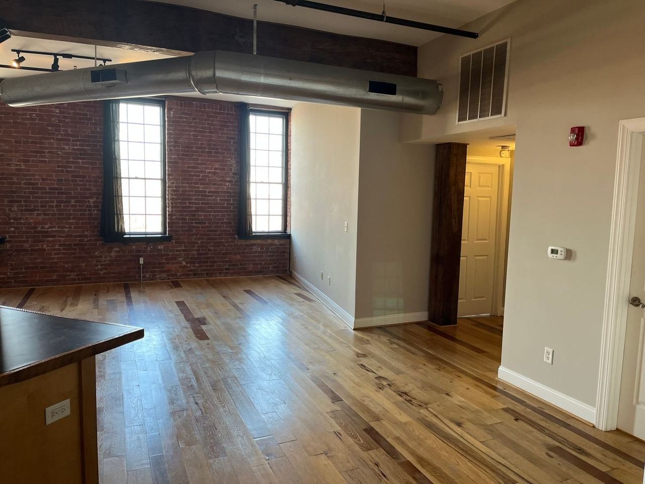 265 N Queen St #204 - Photo 4 of 24