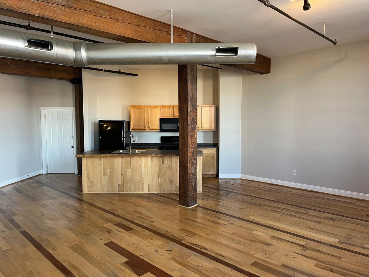 265 N Queen St #204 - Photo 7 of 24