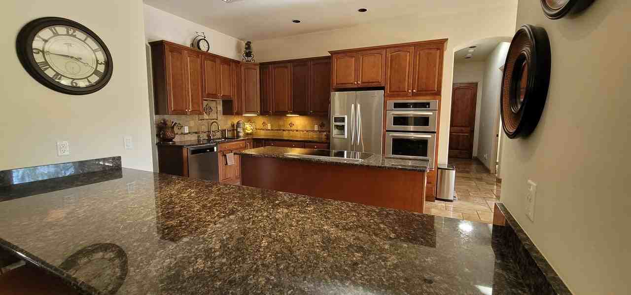 15021 E Tequesta Ct - Photo 7 of 31