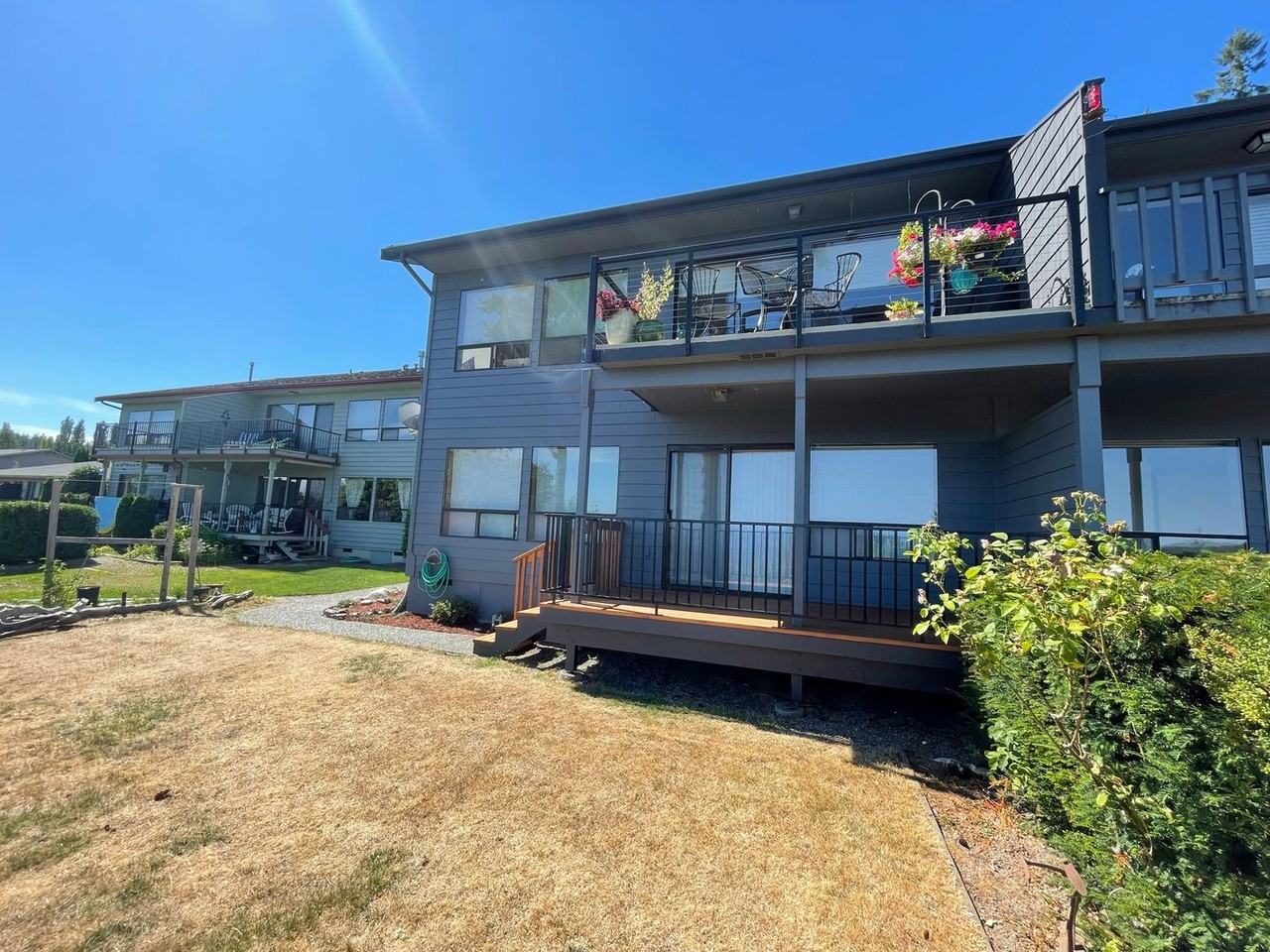 4210 Blue Heron Cir #B - Photo 7 of 29