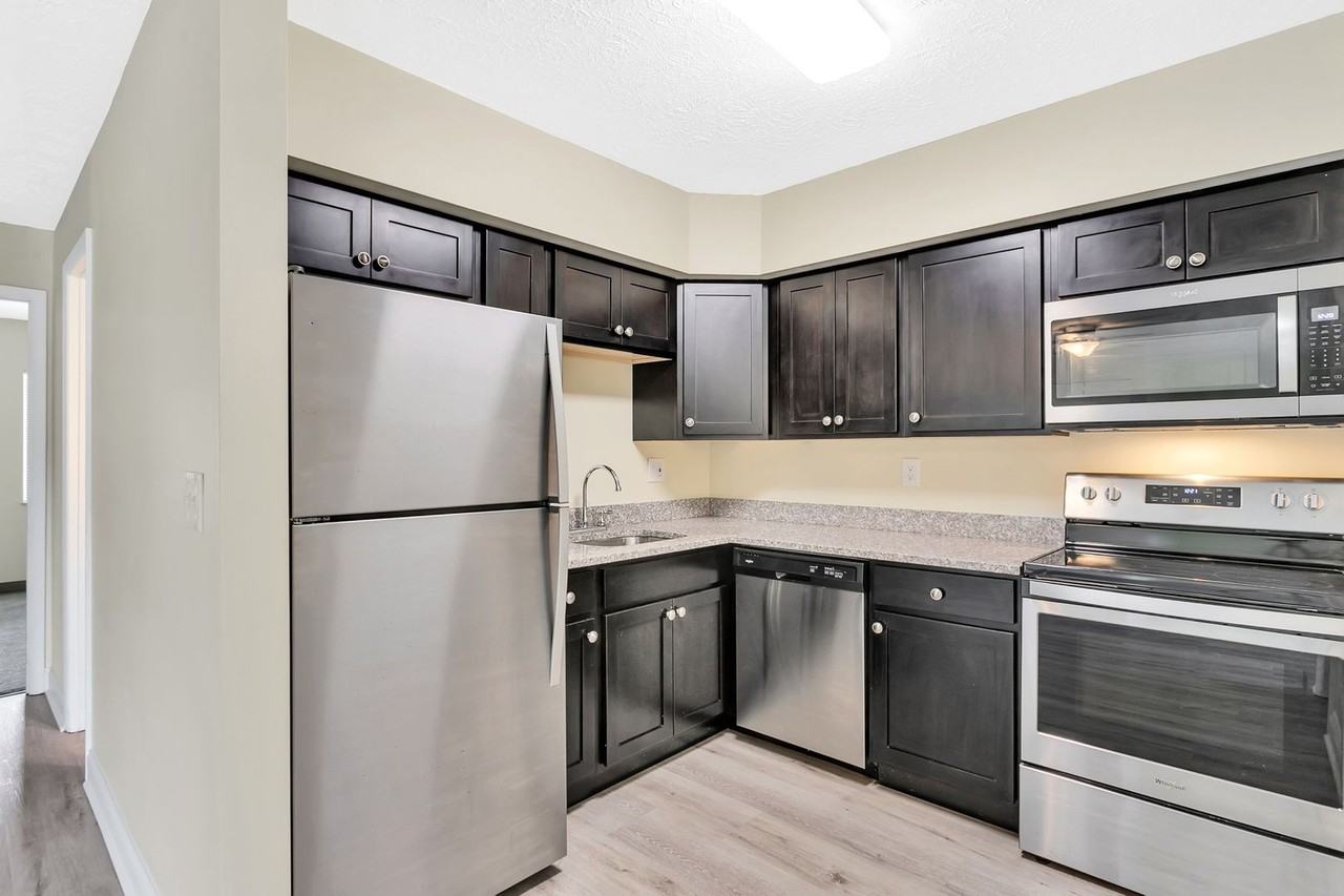 Thorn Run Apartments - Photo 3 of 50