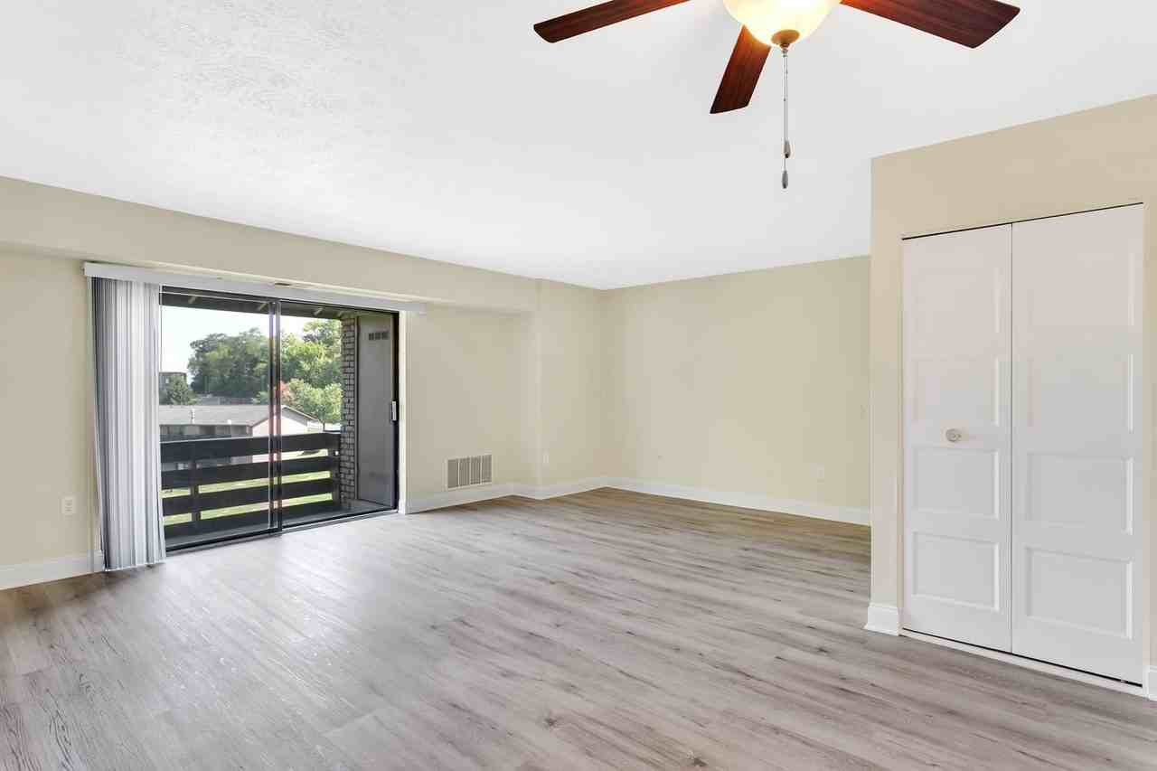 Thorn Run Apartments - Photo 4 of 50